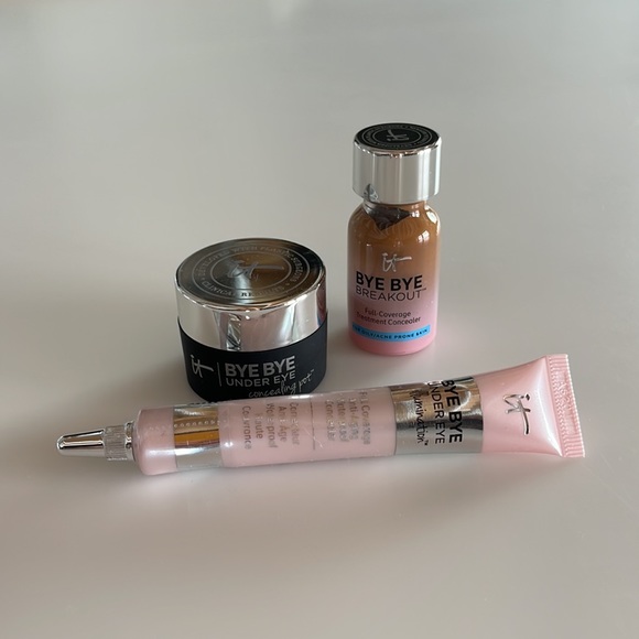 It Cosmetics in ‘DEEP’ Bye Bye Lot of 3 Makeup Products - Picture 1 of 9